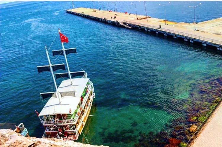 Kuzey Yıldızı Gezi Teknesi