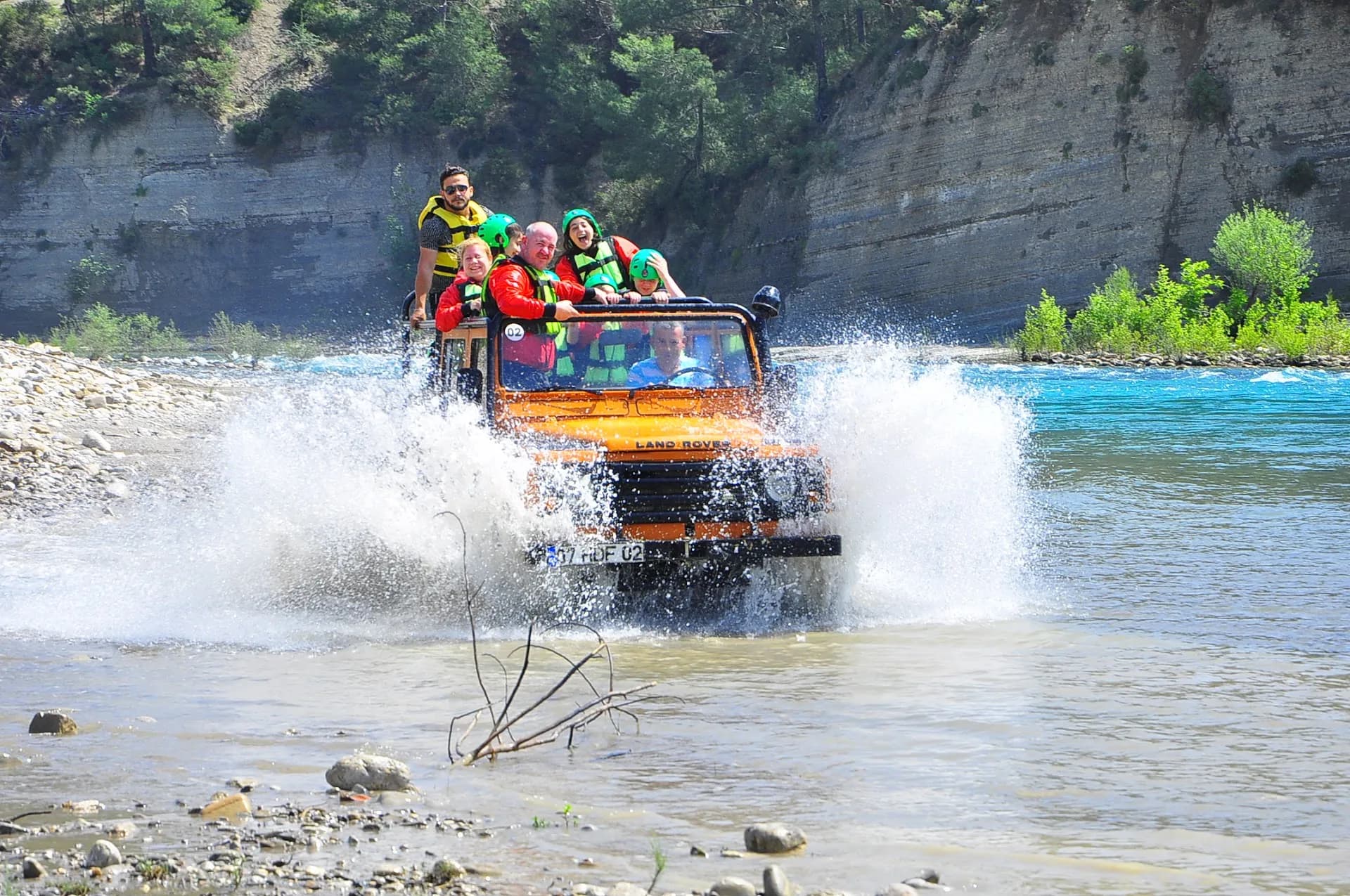 Tornado Rafting 2
