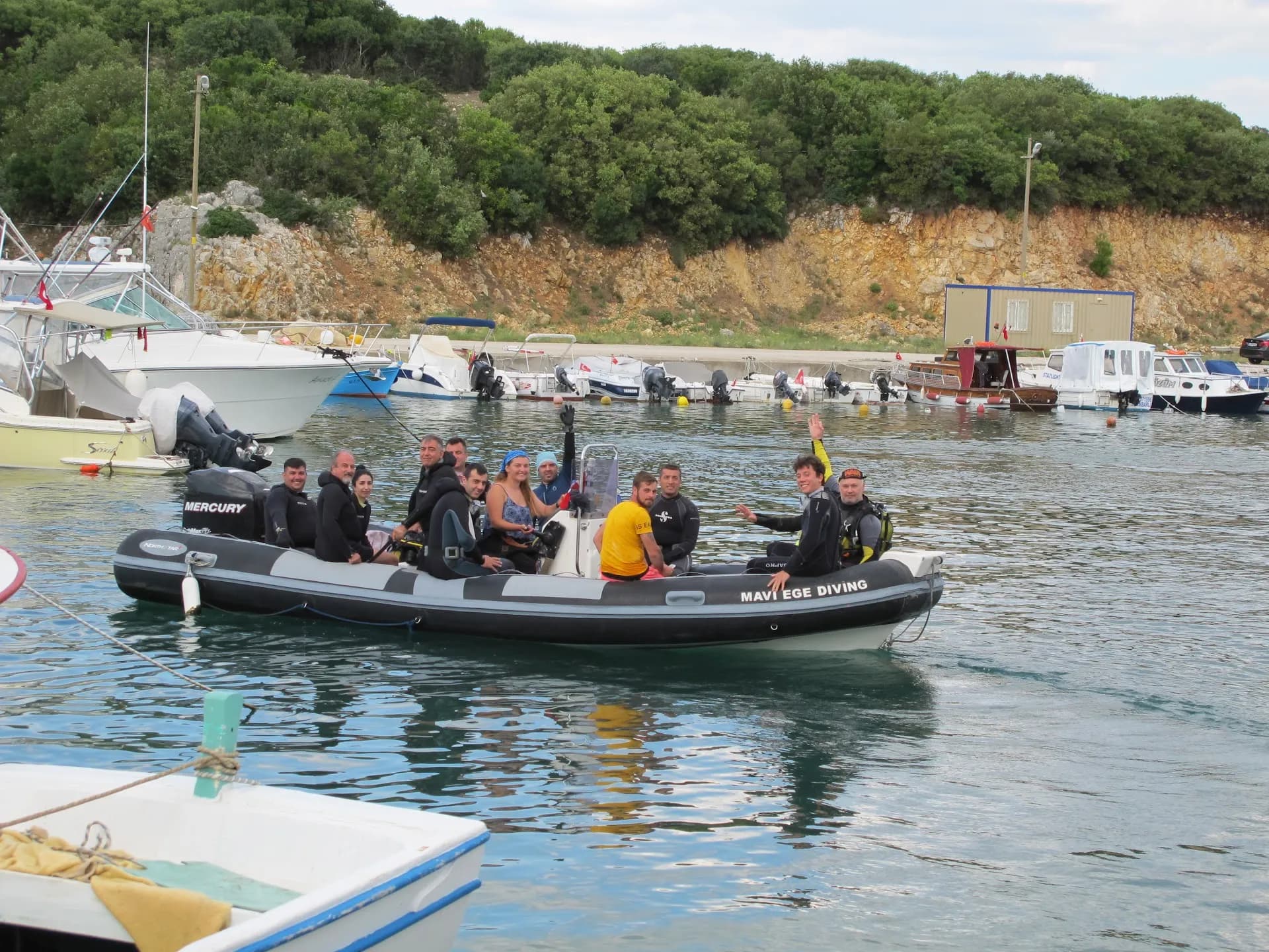 Tech-Explorers Dive Center 2