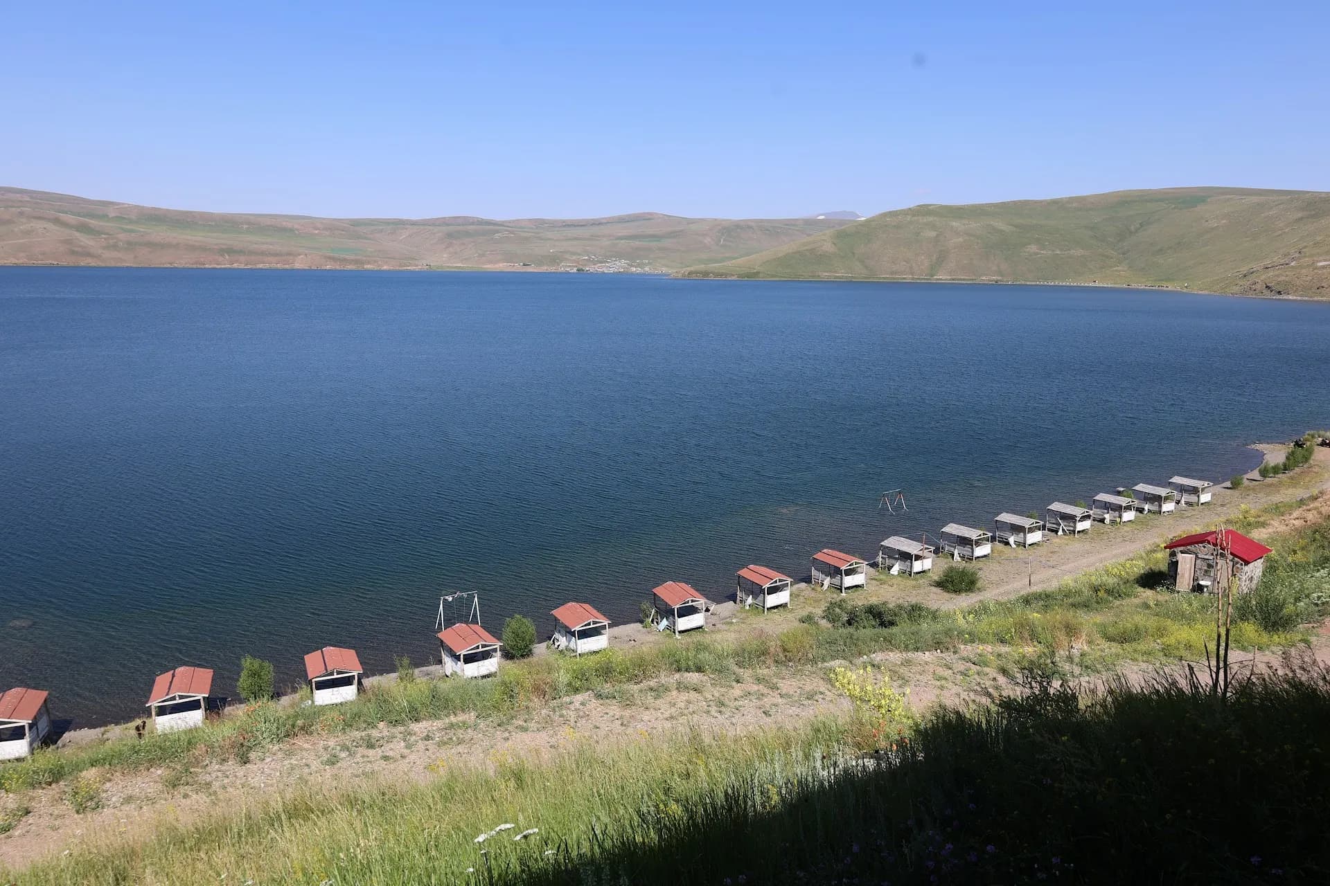 Balık gölü seyir noktası