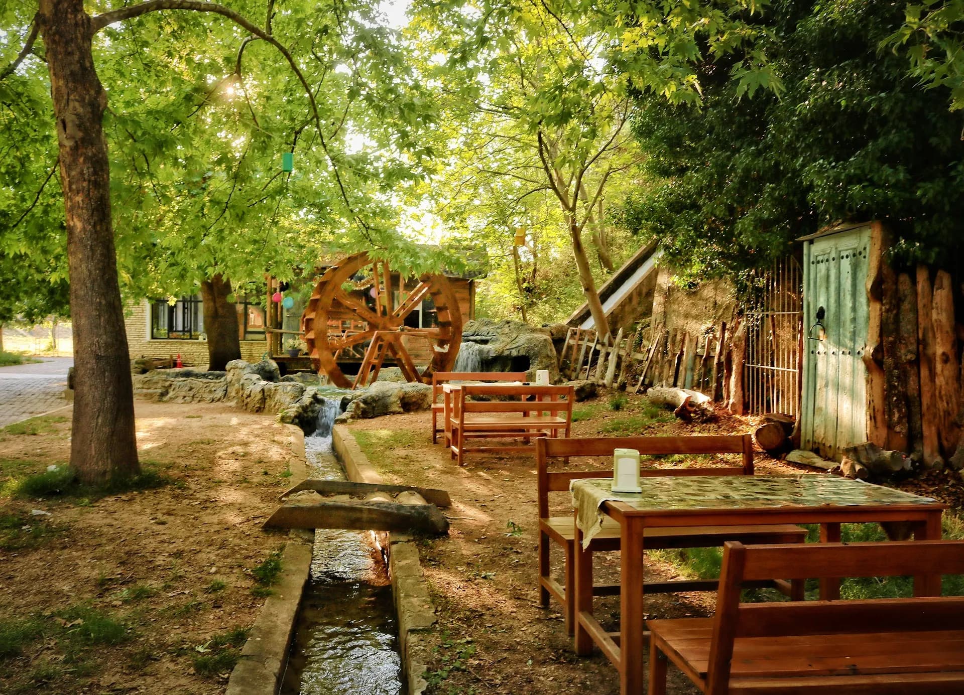 Atabey Binicilik Tesisleri