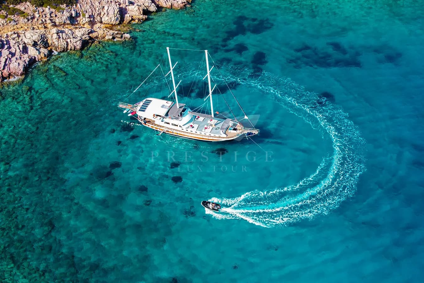 Prestige Lux Tour (Private Yacht Charter) 3