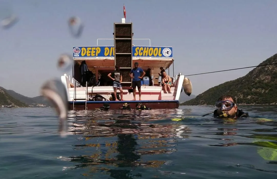 Deep Diving School NASDS PREMIUM TRAINING CENTER