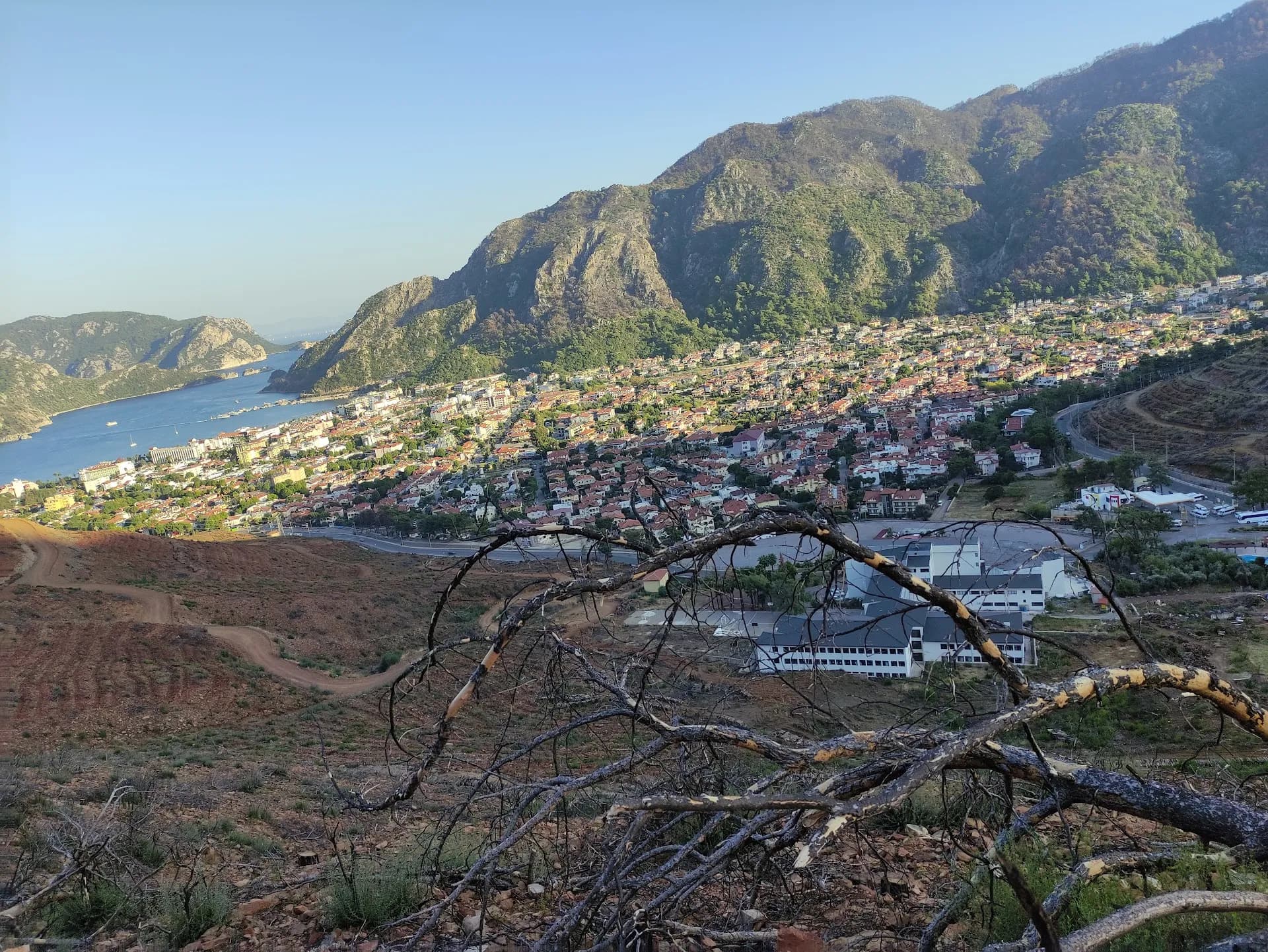İçmeler Dağı