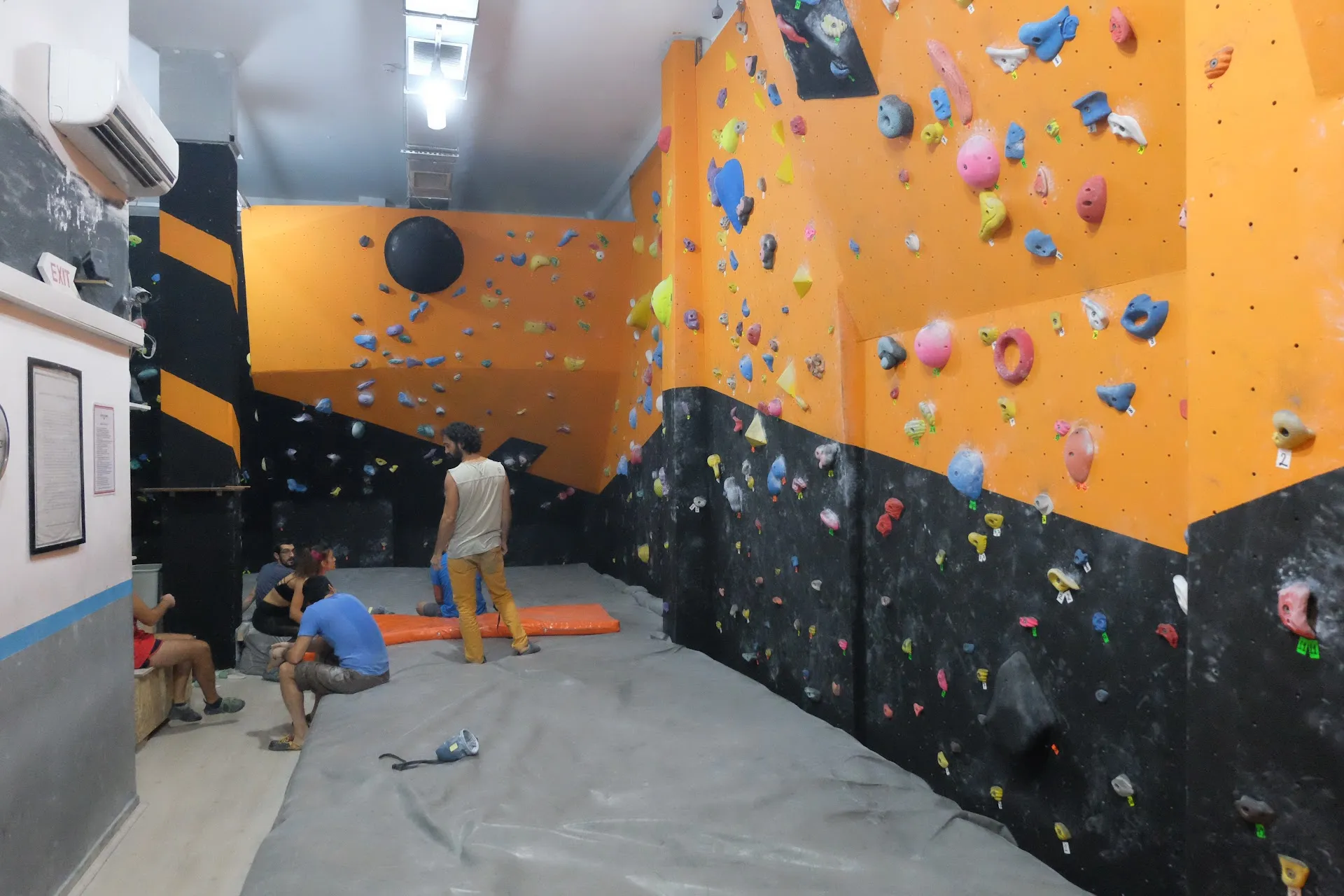 Boulder Istanbul