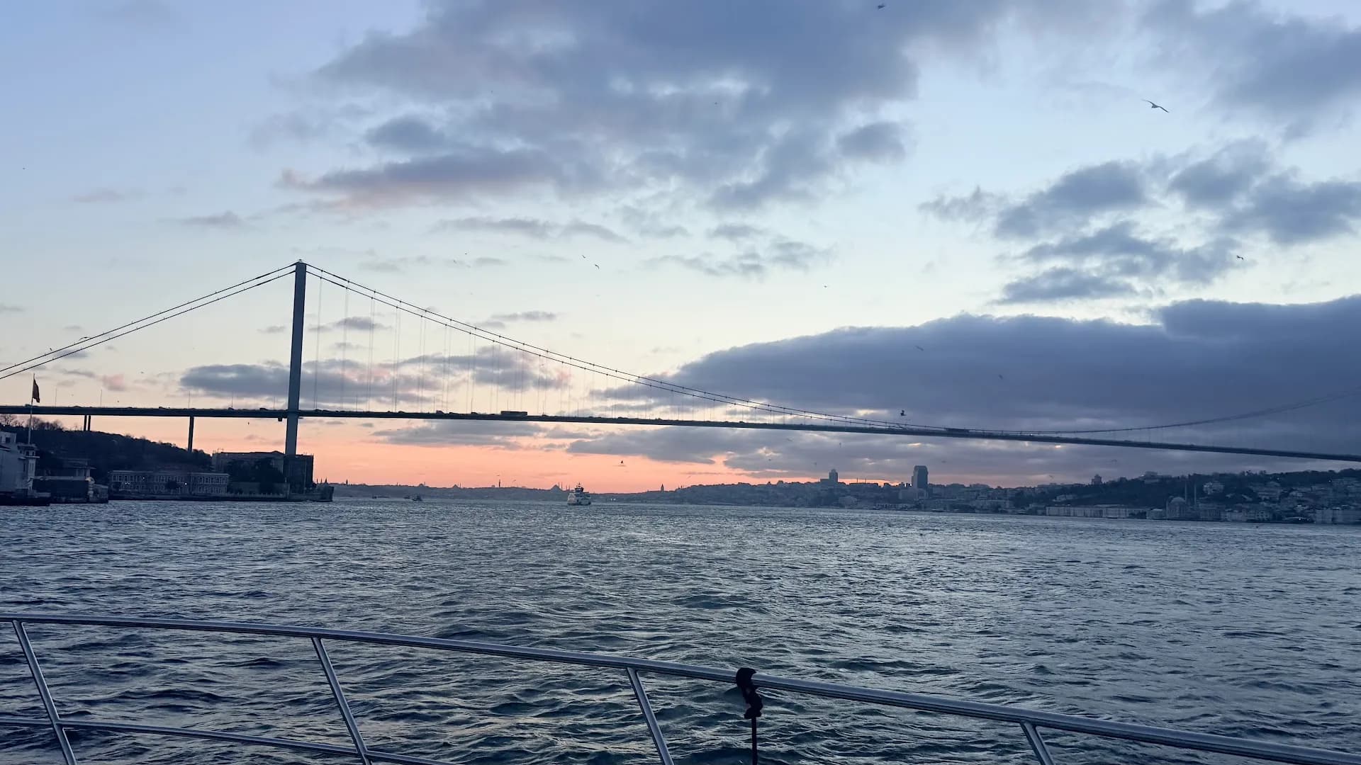 SU Yatçılık / SU Yachts | Tekne Kiralama | Bosphorus Cruise | Yat Kiralama | Istanbul Boat Rental 2