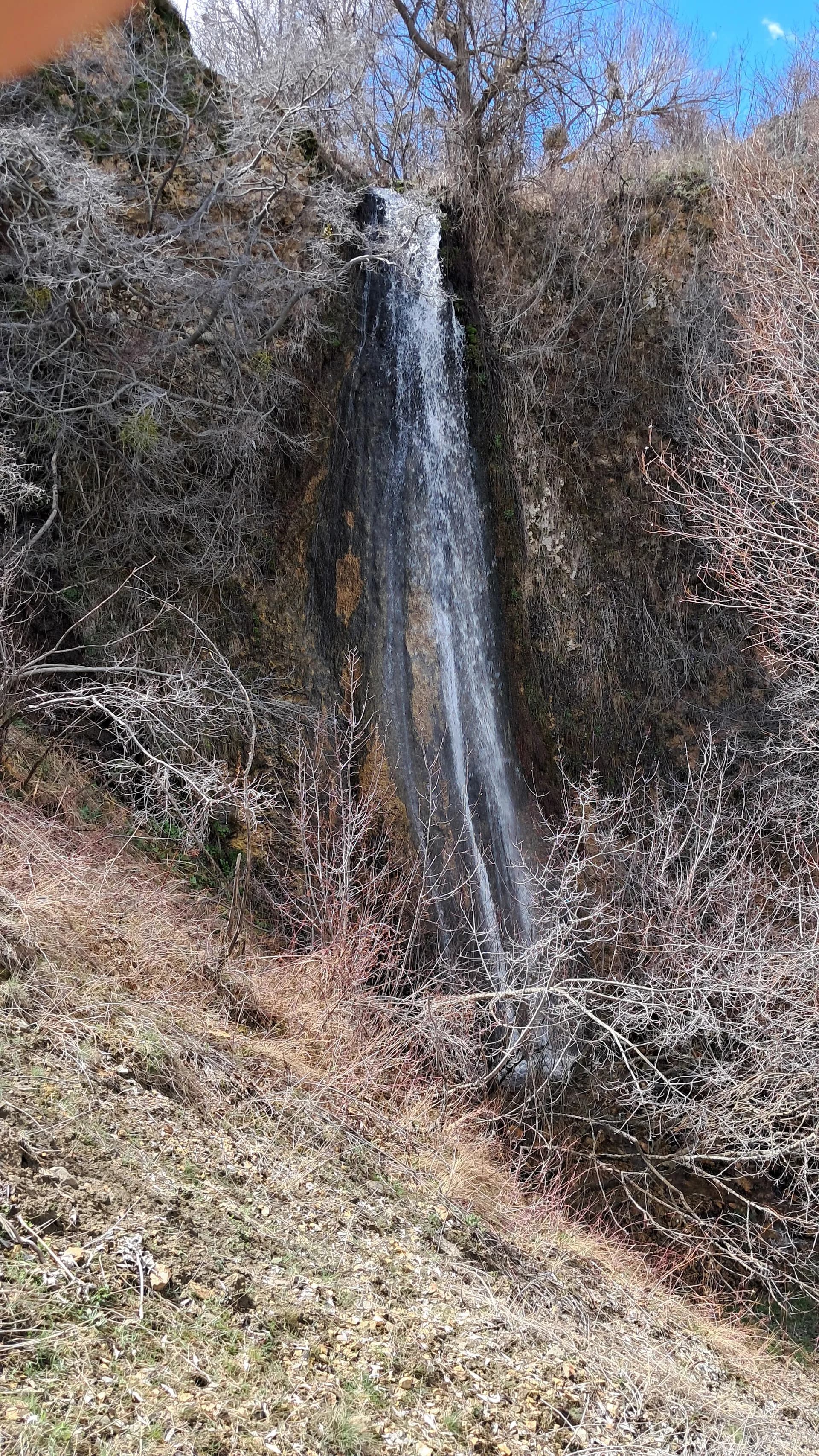 Köçekkömü şelalesi