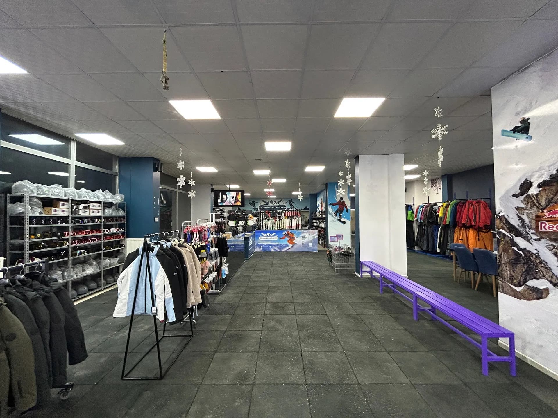 Ski Rental Center(Kayak Kiralama Merkezi)