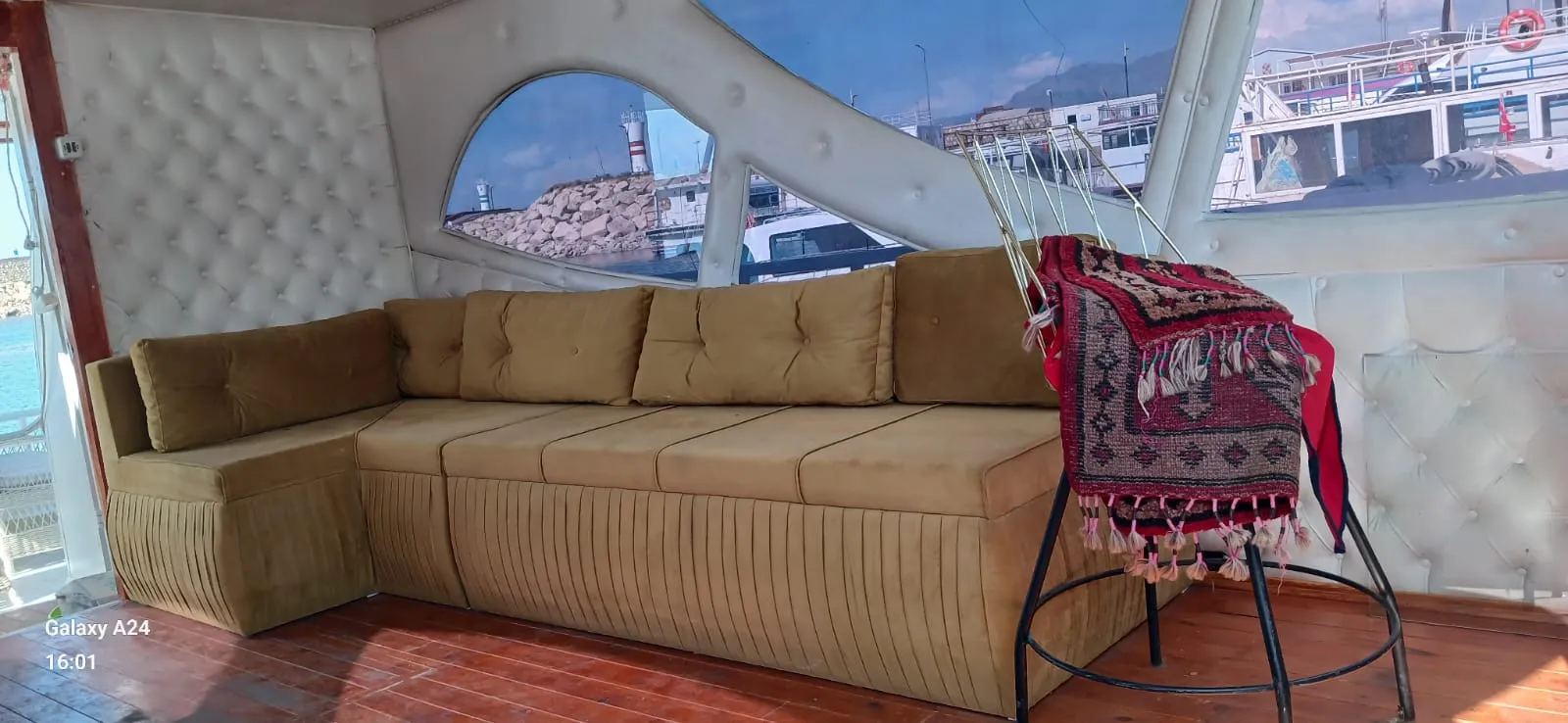 Van Gölü Tekne Turları Elmas turizm 3