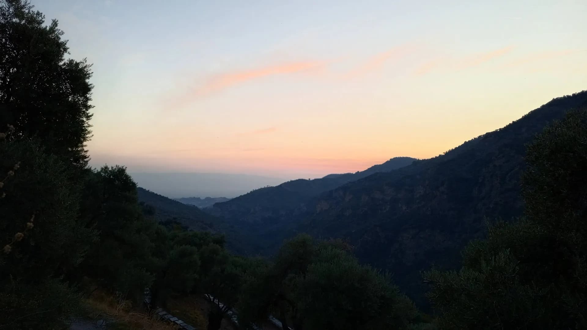 Doğa Harikası Şelale