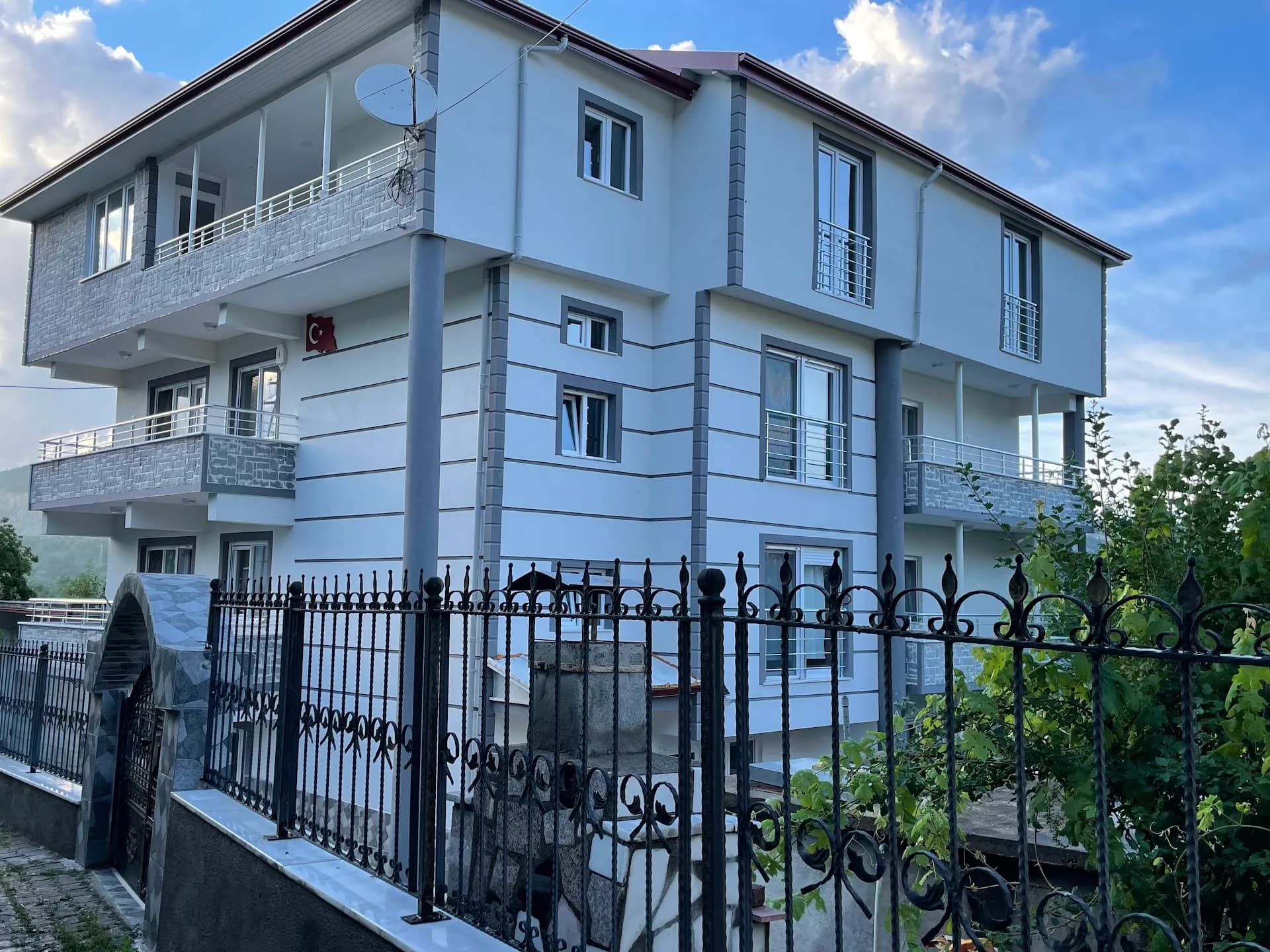 Topalahmetoğlu
