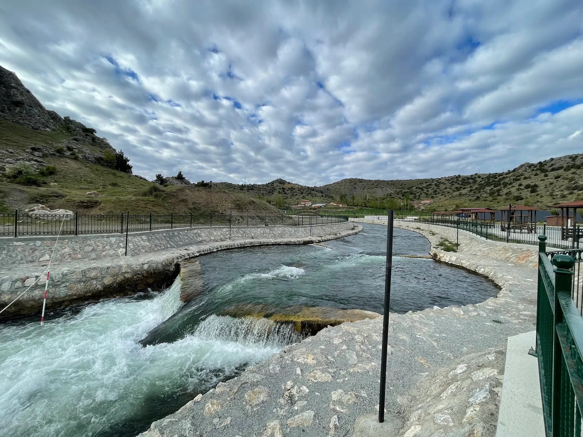 Çekerek Rafting ve Kamp Alanı