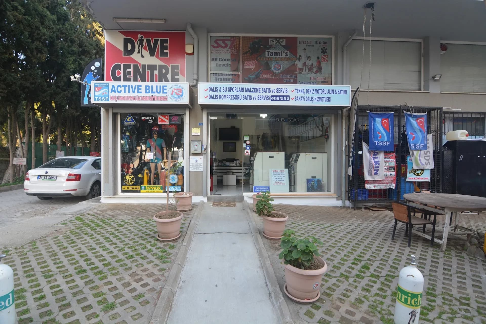 Active Blue Diving & Snorkeling Centre